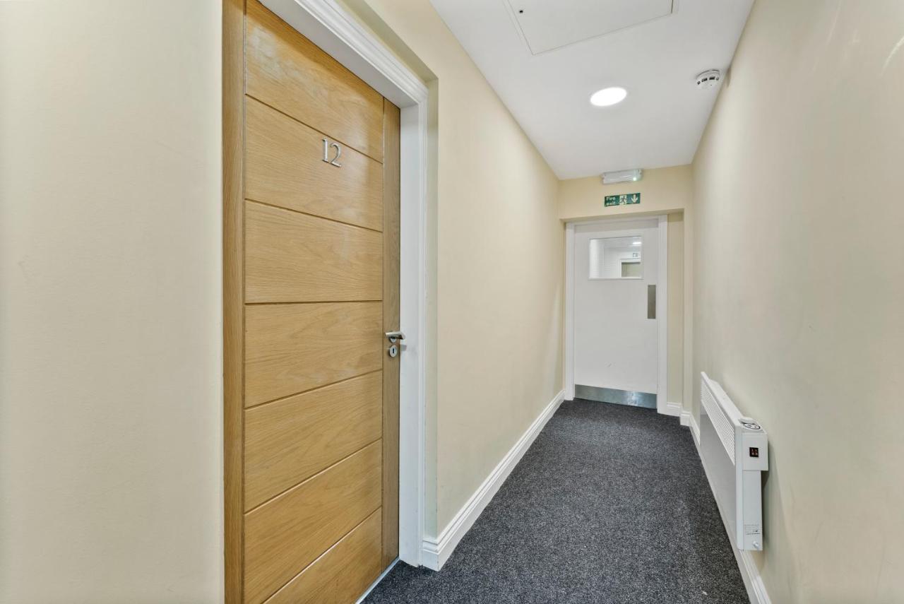 Central Leeds Gem - Parking - Sleeps 6 Apartment Bagian luar foto